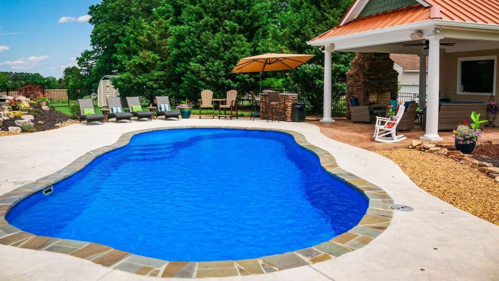 Fiberglass Inground Freeform Shape Pool